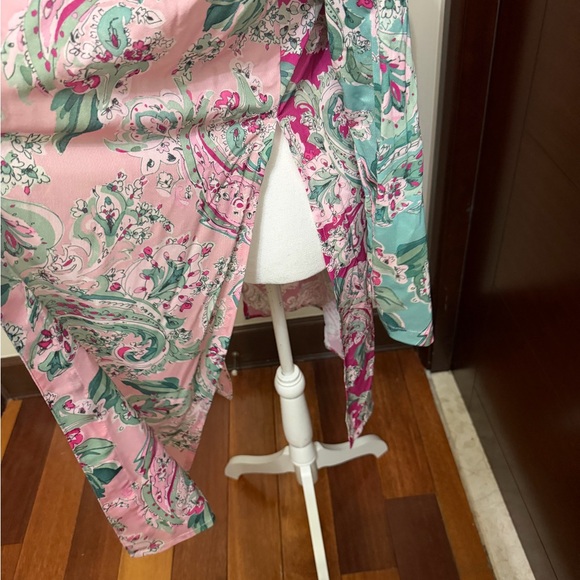 Carmen Marc Valvo Pink and Blue Floral Swim Coverup new - Picture 8 of 12